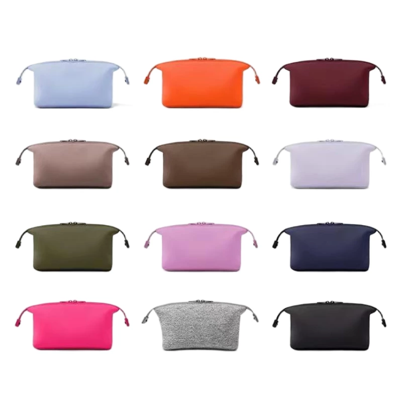 Toiletry Bags / Dopp Kits